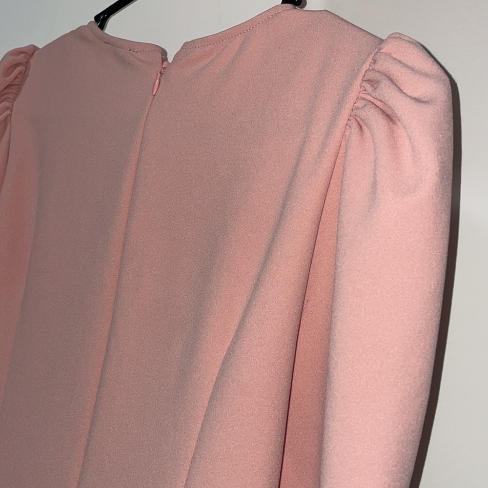 Express dress - Picture 4 of 7